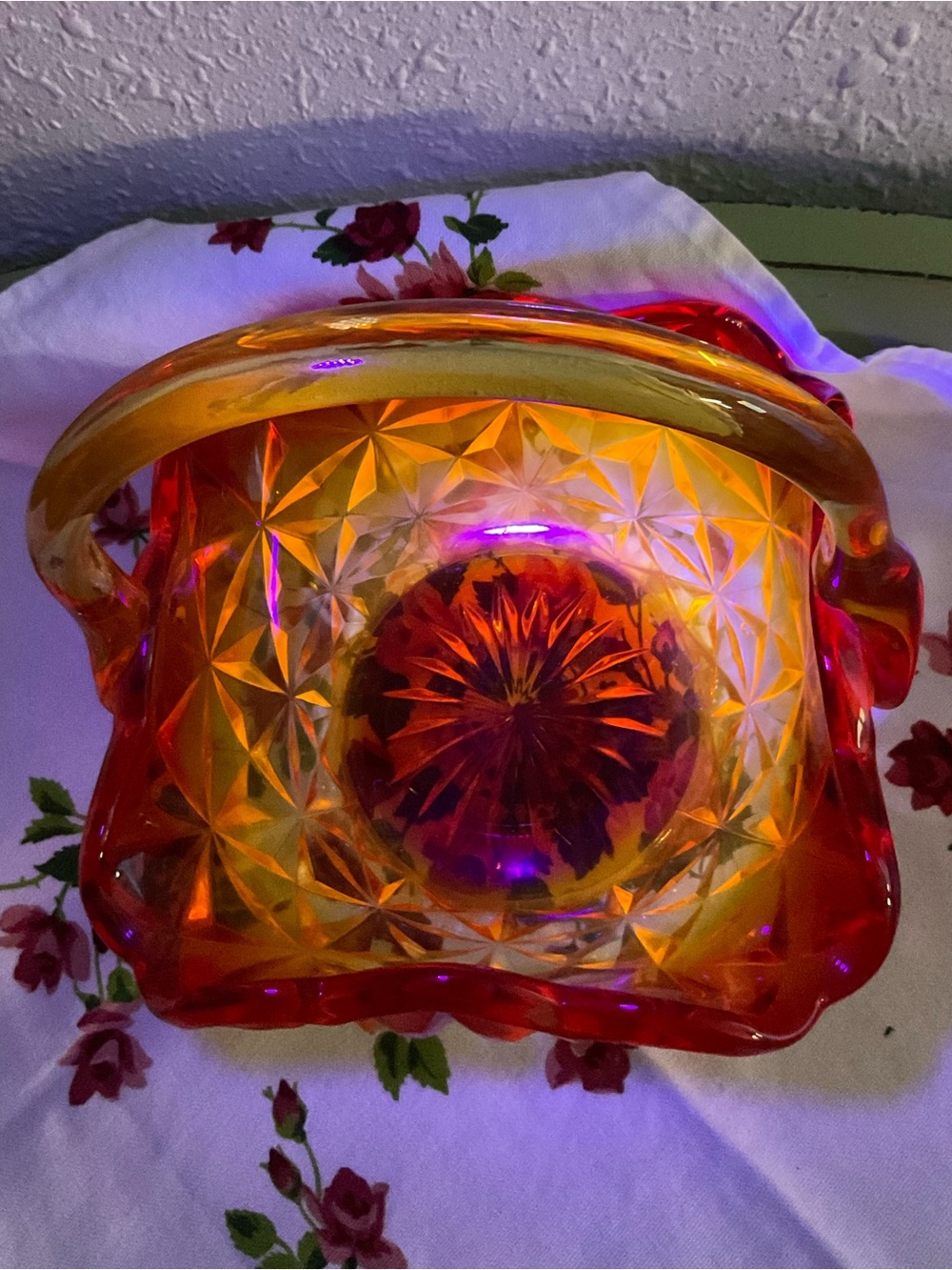 Glowing UV Reactive Amberina Basket